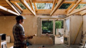 avantages et inconvénients de rénover une toiture ancienne