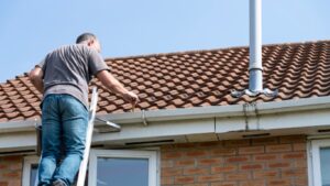inspecter un toit pour déterminer son état